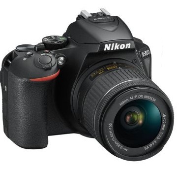 Замена вспышки для Nikon D5600 kit 18-55 + 70-300 в Москве